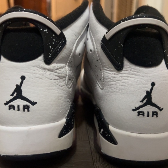 Air Jordan 6 Retro Reverse Oreo Size 7 main image 7